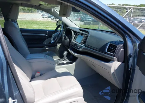 2017 Toyota Highlander Limited/Ltd Platinum from USA, damaged, VIN 5TDYZRFH5HS211505